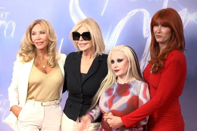 Zeus Tous surrounds himself with women at the premiere of the docuseries about his mother, Súper Sara I D Norma Duval, Bibiana Fernández, Alaska and Valeria Vegas during the presentation of the docuseries Súper Sara , on June 12, 2025, in Madrid Spain FAMOSOSOS DOCUSERIE SUPER SARA Europa Press TV 12 06 2025 Madrid Madrid Madrid Espana  Copyright: xEuropaxPressxTVx 6795633