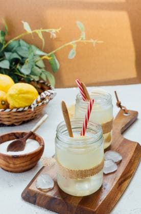 Homemade lemonade with sugar. refreshing drink ideal for summer days Model Released LuisMarioHernandez_ID29149_890169_005 Copyright: xx