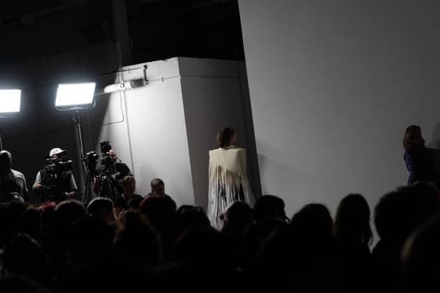 University of Westminster BA Fashion Showcase in London The BA Fashion students from the University of Westminster are presenting their annual graduate show this evening in London. The event opens at 18:30 at Ambika P3, featuring runway presentations that highlight the final-term collections crafted by undergraduates in their final year. Attendees can expect a diverse display of menswear and womenswear, textile innovation, tailoring and experimental design, reflecting each student™s creative identity and technical proficiency. The show aims to mark the culmination of years of academic and practical training, offering observers insight into the next generation of designers entering the industry. ï¿¼ ï¿¼ London England United Kingdom Copyright: xx