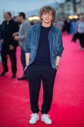Cabourg Award Ceremony Red Carpet Alex Lutz attending the awards ceremony red carpet as part of the 39th Cabourg Film Festival in Cabourg, France on June 13, 2025. Photo by Aurore Marechal ABACAPRESS.COM Cabourg France  Copyright: xMarechalxAurore ABACAx