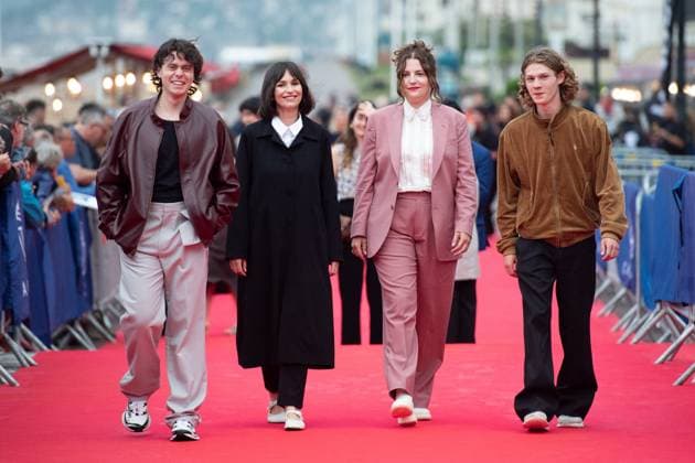 Cabourg Award Ceremony Red Carpet Mathieu Lucci, Louise Hemon, Anais Tellenne and Samuel Kircher attending the awards ceremony red carpet as part of the 39th Cabourg Film Festival in Cabourg, France on June 13, 2025. Photo by Aurore Marechal ABACAPRESS.COM Cabourg France  Copyright: xMarechalxAurore ABACAx