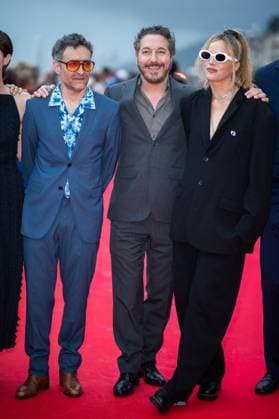 Cabourg Award Ceremony Red Carpet Mathieu Demy, Guillaume Galienne and Charlotte Colbert attending the awards ceremony red carpet as part of the 39th Cabourg Film Festival in Cabourg, France on June 13, 2025. Photo by Aurore Marechal ABACAPRESS.COM Cabourg France  Copyright: xMarechalxAurore ABACAx