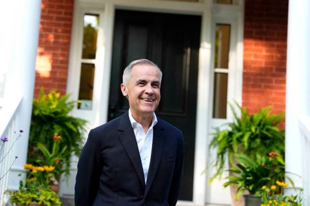 June 14, 2025, Ottawa, On, CANADA: Prime Minister Mark Carney speaks to members of the media pool as he waits to greet Prime Minister of the United Kingdom Keir Starmer, not shown, at his residence at Rideau Cottage in Ottawa, on Saturday, June 14, 2025. Ottawa CANADA  - ZUMAc35_ 20250614_zaf_c35_220 Copyright: xJustinxTangx