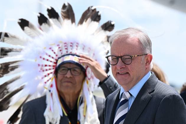 G7 SUMMIT CANADA, Australian Prime Minister Anthony Albanese reacts on arrival al Calgary International airport ahead of the G7 Leaders Summit in Kananaskis, Alberta, Canada, Sunday, June 15, 2025. ( NO ARCHIVING Kananaskis ALBERTA CANADA  Copyright: xLUKASxCOCHx 20250616143340657762