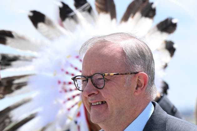G7 SUMMIT CANADA, Australian Prime Minister Anthony Albanese reacts on arrival al Calgary International airport ahead of the G7 Leaders Summit in Kananaskis, Alberta, Canada, Sunday, June 15, 2025. ( NO ARCHIVING Kananaskis ALBERTA CANADA  Copyright: xLUKASxCOCHx 20250616189593243280