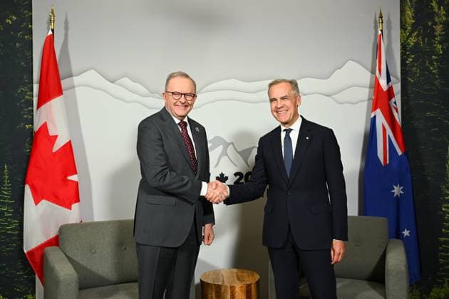 G7 SUMMIT CANADA, Australian Prime Minister Anthony Albanese shakes hands with Prime Minister of Canada Mark Carney during a bilateral meeting ahead of the G7 Leaders Summit in Kananaskis, Alberta, Canada, Sunday, June 15, 2025. ( NO ARCHIVING Kananaskis ALBERTA CANADA  Copyright: xLUKASxCOCHx 20250616192641949189