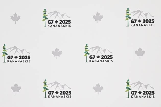 G7 SUMMIT CANADA, The official logo of the G7 Leaders™ Summit is seen on the backdrop of a press conference by Australian Prime Minister Anthony Albanese ahead of the G7 Leaders Summit in Kananaskis, Alberta, Canada, Sunday, June 15, 2025. ( NO ARCHIVING Kananaskis ALBERTA CANADA  Copyright: xLUKASxCOCHx 20250616194177146163