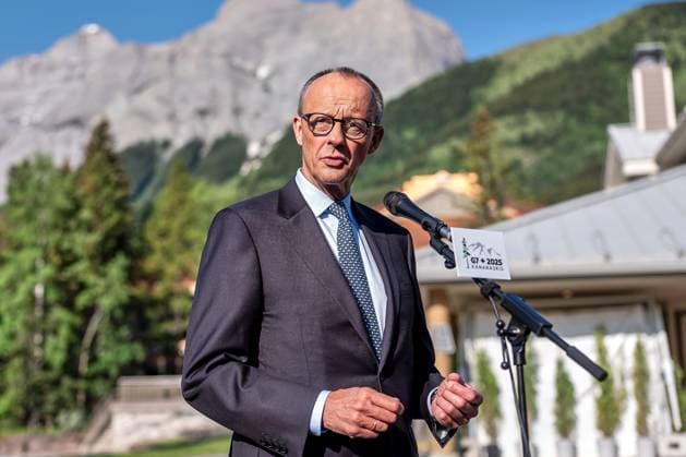 Bilder des Jahres 2025, News 06 Juni News Themen der Woche KW25 News Bilder des Tages Kananaskis, Alberta, Kanada, 16.06.2025: Mountain Lodge: G7-Gipfel 2025: Bundeskanzler Friedrich Merz (CDU) gibt ein Statement ab (Foto: Michael Kappeler Pool) *** Kananaskis, Alberta, Canada, 16 06 2025 Mountain Lodge G7 Summit 2025 Federal Chancellor Friedrich Merz CDU makes a statement Photo Michael Kappeler Pool Copyright: xMichaelxKappeler Pool dtsxNachrichtenagenturx dts_71100