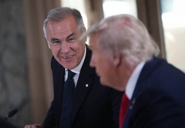 June 16, 2025, Kananaskis, Ab, CANADA: Canadian Prime Minister Mark Carney, back left, laughs as reporters shout questions at U.S. President Donald Trump during a working session at the G7 Summit in Kananaskis, Alta., on Monday, June 16, 2025. Kananaskis CANADA - ZUMAc35_ 20250616_zaf_c35_088 Copyright: xDarrylxDyckx