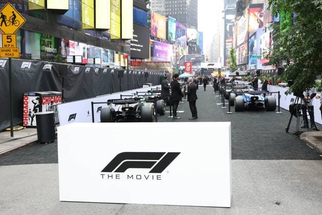 The F1 movie world premiere in Times Square Atmosphere of the F1 movie world premiere in Times Square on June 16, 2025 in New York City. NEW YORK NEW YORK UNITED OF AMERICA Copyright: xVANESSAxCARVALHOx