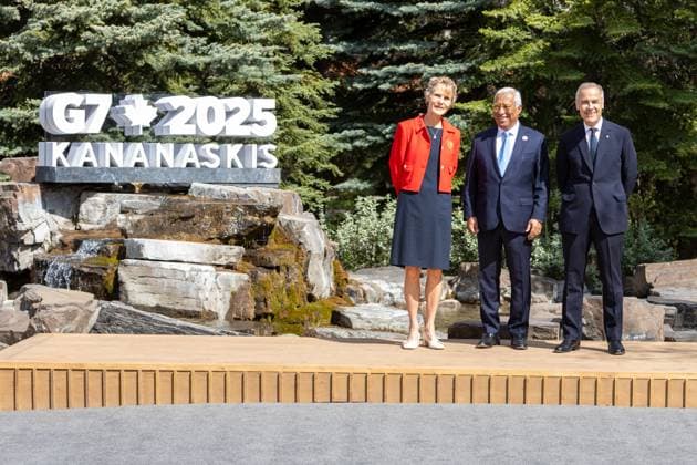 World leaders assemble in Canada for G7 Summit with tensions high on agenda ALBERTA, CANADA - JUNE 16: (----EDITORIAL USE ONLY - MANDATORY CREDIT - GOVERNMENT OF CANADA POOL - NO MARKETING NO ADVERTISING CAMPAIGNS - DISTRIBUTED AS A SERVICE TO CLIENTS----) Canadian Prime Minister Mark Carney welcomes European Council President Antonio Costa during an arrival ceremony at the Group of Seven (G7) Summit at the Pomeroy Kananaskis Mountain Lodge in Kananaskis, Alberta, Canada on June 16, 2025. Government of Canada Anadolu Alberta Canada. Editorial use only. Please get in touch for any other usage.  Copyright: x2025xAnadoluxGovernmentxofxCanadax