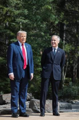 World leaders assemble in Canada for G7 Summit with tensions high on agenda ALBERTA, CANADA - JUNE 16: (----EDITORIAL USE ONLY - MANDATORY CREDIT - GOVERNMENT OF CANADA POOL - NO MARKETING NO ADVERTISING CAMPAIGNS - DISTRIBUTED AS A SERVICE TO CLIENTS----) Canadian Prime Minister Mark Carney welcomes United States President Donald Trump during an arrival ceremony at the Group of Seven (G7) Summit at the Pomeroy Kananaskis Mountain Lodge in Kananaskis, Alberta, Canada on June 16, 2025. Government of Canada Anadolu Alberta Canada. Editorial use only. Please get in touch for any other usage.  Copyright: x2025xAnadoluxGovernmentxofxCanadax