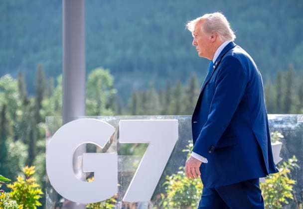 Kananaskis, Alberta, Canada, 17 06 2025 Mountain Lodge G7 Summit 2025 Donald Trump arrives for a family photo Photo Michael Kappeler Pool Copyright: xMichaelxKappeler Pool dtsxNachrichtenagenturx dts_71156