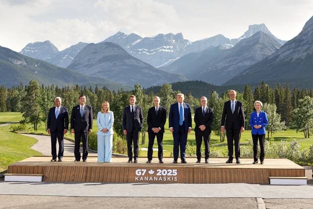 Kananaskis, Alberta, Canada, 16 06 2025 Mountain Lodge G7 Summit 2025 Family photo with L R Antonio Costas EU , Shigeru Ishiba Japan , Giorgia Meloni Italy , Emmanuel Macron France , Mark Carney Canada , Donald Trump USA , Keir Starmer UK , German Chancellor Friedrich Merz CDU and Ursula von der Leyen EU Copyright: xGovernmentxofxCanada dtsxNachrichtenagenturx dts_71180