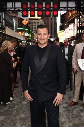 Red carpet arrivals for the World Premiere of Apple Original Films F1 The Movie in Times Square. F1 The Movie will be released in theatre s and in IMAX in partnership with Warner Bros. Pictures on June 27, 2025 Featuring: Will Buxton Where: New York, New York, United States When: 16 Jun 2025 Credit: Dave Allocca Starpix INSTARimages EDITORIAL USE ONLY. NOT FOR USE BY NEWSPAPERS BASED IN THE UK. Copyright: xx instar54848343