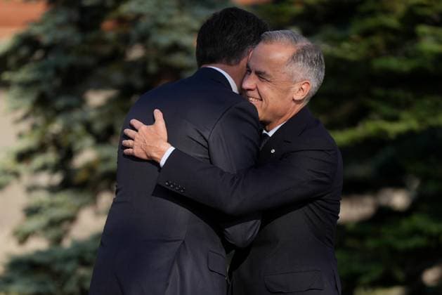 June 17, 2025, Kananaskis, Ab, CANADA: Canadian Prime Minister Mark Carney welcomes NATO secretary-general Mark Rutte to the G7 Summit in Kananaskis, Alta., on Tuesday, June 17, 2025. Kananaskis CANADA  - ZUMAc35_ 20250617_zaf_c35_064 Copyright: xDarrylxDyckx