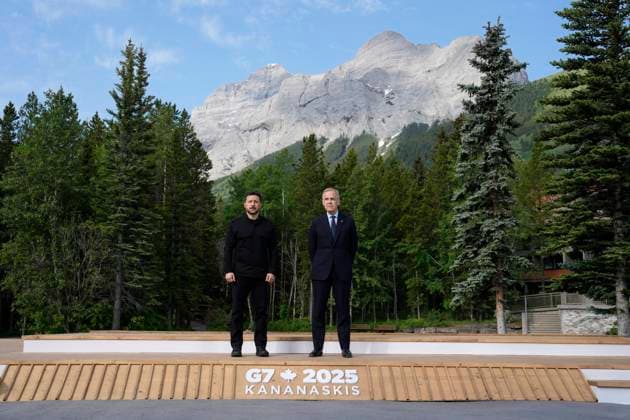 June 17, 2025, Kananaskis, Ab, Canada: Prime Minister Mark Carney meets with Ukrainian President Volodymyr Zelenskyy at the G7 Summit in Kananaskis, Alta., on Tuesday, June 17, 2025. Kananaskis Canada  - ZUMAc35_ 20250617_zaf_c35_056 Copyright: xAdrianxWyldx