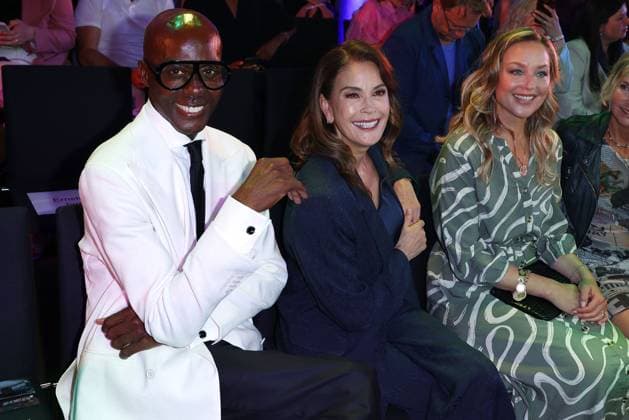 Bruce Darnell, Teri Hatcher and Elisabeth Roehm at the Ernstings Family Celebrate Diversity Fashion Show on 17 06 2025 in Hamburg Ernstings Family Fashion Show 2025 in Hamburg