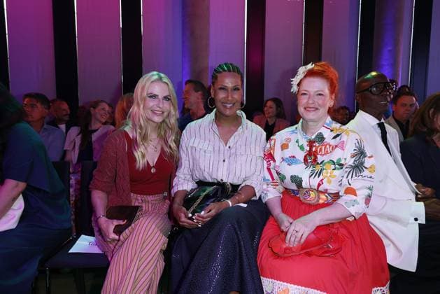 Tanja Buelter, Marie Amiere and Enie van de Meiklokjes at the Ernstings Family Celebrate Diversity Fashion Show on 17 06 2025 in Hamburg Ernstings Family Fashion Show 2025 in Hamburg