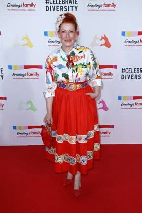 Enie van de Meiklokjes at the Ernstings Family Celebrate Diversity Fashion Show on 17 06 2025 in Hamburg Ernstings Family Fashion Show 2025 in Hamburg