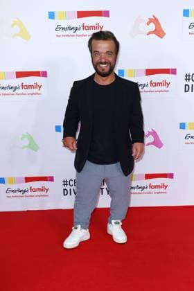Mathias Mester at the Ernstings Family Celebrate Diversity Fashion Show on 17 06 2025 in Hamburg Ernstings Family Fashion Show 2025 in Hamburg