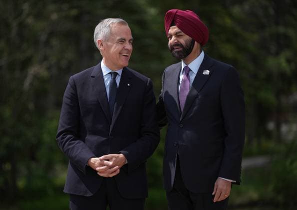 June 17, 2025, Kananaskis, Ab, CANADA: Prime Minister Mark Carney, left, welcomes World Bank President Ajay Banga to the G7 Summit in Kananaskis, Alta., Tuesday, June 17, 2025. Kananaskis CANADA - ZUMAc35_ 20250617_zaf_c35_282 Copyright: xDarrylxDyckx