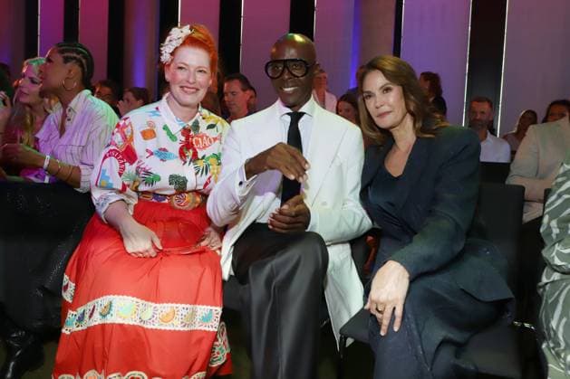 Ernstings Fashion Show 2025 Hamburg Enie van de Meiklokjes, Bruce Darnell, Teri Hatcher, Ernstings Fashion Show 2025, Hotel Empire Riverside Hamburg, 17 06 2025 Copyright: xEventpressxBecherx