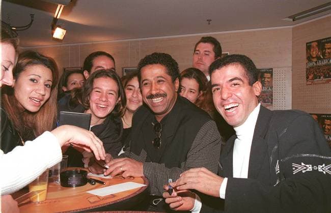 Info - Cheb Khaled, le roi du raï , condamné pour plagiat pour Didi , son succès international - KHALED CHEB MAMI FNAC PARIS DEDICACE PLAN AMERICAIN *** Info Cheb Khaled, der König von Raï , verurteilt für Plagiat für Didi , sein Schlager international KHALED CHEB MAMI FNAC Paris DEDICACE Plan AMERIKANISCH  Copyright: xAGENCEx xBESTIMAGExAGENCEx xBESTIMAGEx