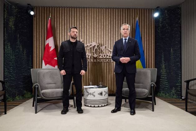 Ukrainian President Volodymyr Zelenskyy attends the G7 Ukrainian President Volodymyr Zelenskyy attends the G7 Summit and meets with officials and representatives of member states in Canada on June 17, 2025. Photo by PRESIDENT OF UKRAINE apaimages Canada Canada Canada 170625_Canada_UPO_00(18).jpeg Copyright: xapaimagesxPRESIDENTxOFxUKRAINEx xapaimagesx