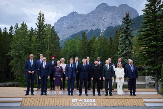 Ukrainian President Volodymyr Zelenskyy attends the G7 Ukrainian President Volodymyr Zelenskyy attends the G7 Summit and meets with officials and representatives of member states in Canada on June 17, 2025. Photo by PRESIDENT OF UKRAINE apaimages Canada Canada Canada 170625_Canada_UPO_00(4).jpeg Copyright: xapaimagesxPRESIDENTxOFxUKRAINEx xapaimagesx