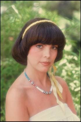 ARCHIVES - MIREILLE MATHIEU inconnu *** Archiv MIREILLE MATHIEU unbekannt  Copyright: xAGENCEx xBESTIMAGExAGENCEx xBESTIMAGEx