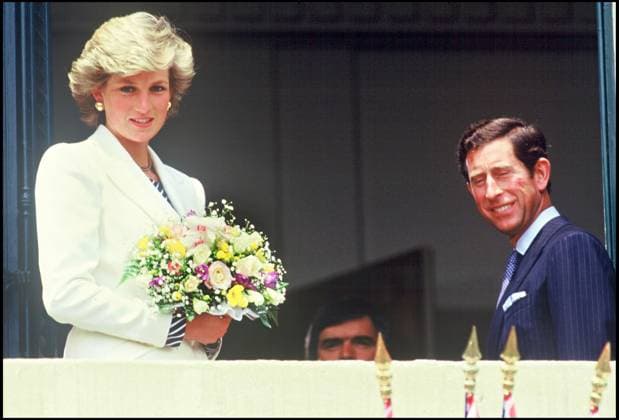 ARCHIVES - LA PRINCESSE LADY DIANA ET LE PRINCE CHARLES D ANGLETERRE AU FESTIVAL DE CANNES Cannes France *** Archiv DIE PRINZESSIN LADY DIANA und der Prinz CHARLES D England Au FESTIVAL von Cannes Cannes Frankreich  Copyright: xANGELI-RINDOFFx xBESTIMAGExANGELI-RINDOFFx xBESTIMAGEx