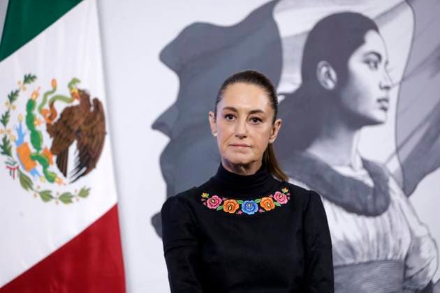Mexico™s President Claudia Sheinbaum Holds Briefing Of Hurricane Erick Mexico™s President Claudia Sheinbaum Pardo, speaks about the damage caused by Hurricane Erick in the states of Oaxaca and Guerrero at briefing conference at National Palace. on June 20, 2025 in Mexico City, Mexico. (Photo by Luis Barron Eyepix Group) Copyright: xLuisxBarron xEyepixxGroupx LB_20062025_159219