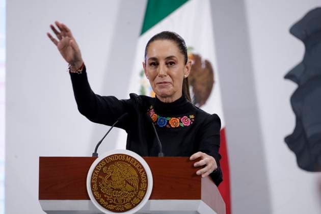 Mexico™s President Claudia Sheinbaum Holds Briefing Of Hurricane Erick Mexico™s President Claudia Sheinbaum Pardo, speaks about the damage caused by Hurricane Erick in the states of Oaxaca and Guerrero at briefing conference at National Palace. on June 20, 2025 in Mexico City, Mexico. (Photo by Luis Barron Eyepix Group) Copyright: xLuisxBarron xEyepixxGroupx LB_20062025_159226