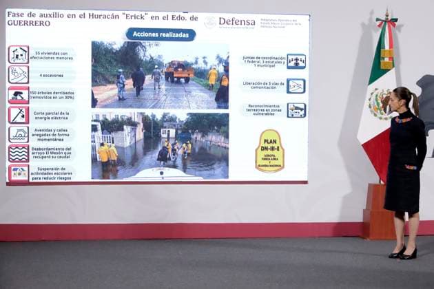 MexicoÃ¢â‚¬â ¢s President Claudia Sheinbaum Pardo, speaks about the damage caused by Hurricane Erick in the states of Oaxaca and Guerrero at briefing conference at National Palace. on June 20, 2025 in Mexico City, Mexico. Kolkata Mexico - ZUMAe321 20250620_zia_e321_005 Copyright: xLuisxBarronx