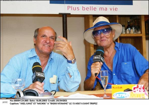 (Info - Michou est mort à 88 ans) - AXEL GANZ ET MICHOU A RADIO VITAMINE LE 15 AOUT A SAINT TROPEZ PLAN SERRE MASCULIN *** Info Michou ist Tod auf 88 Jahre AXEL GANZ und MICHOU A Radio Vitamine der 15 AUGUST A Heiliger TROPEZ Plan Gewächshaus MASCULIN  Copyright: xDOMINIQUExJACOVIDESx xBESTIMAGExDOMINIQUExJACOVIDESx xBESTIMAGEx