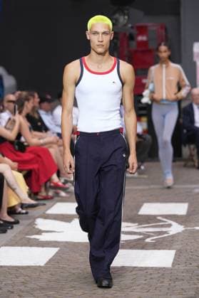 Mailand Fashion Week, Fiorucci Modenschau Milan, Milan Men s Fashion Week: Spring Summer 2026 - Men s Fashion, Spring Summer 2026 - Fiorucci fashion show - catwalk in the photo: Model  Copyright: xRiccardoxGIordanox xipa-agency.netx xRiccardoxGiordanox IPA_Agency_IPA59292937