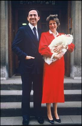 ARCHIVES - CONSTANTIN DE GRECE ET LA REINE ANNE MARIE DU DANEMARK, ET LE PRINCE PHILPPOS EN 1986 Grèce *** Archiv CONSTANTIN von GRIECHENLAND und DIE Königin ANNE Maria VON DÄNEMARK, und der Prinz PHILPPOS IN 1986 Griechenland  Copyright: xAGENCEx xBESTIMAGExAGENCEx xBESTIMAGEx