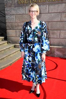 Nina Englert on the red carpet as a guest at the opera concert Staatsoper fuer alle unter den Linden 19 edition on June 21, 2025 in Berlin on Bebelplatz under the open sky Opera by Charles Gounods Romeo et Juliette Berlin Germany