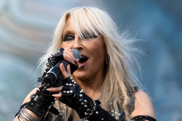 Bilder des Jahres 2025, Entertainment 06 Juni Entertainment Themen der Woche KW25 Entertainment Bilder des Tages Doro Pesch live beim Metal Air 2025 Festival in der Almased Arena auf dem Albrecht-Thear-Gelände. Uelzen, 21.06.2025 *** Doro Pesch live at the Metal Air 2025 Festival in the Almased Arena on the Albrecht Thear grounds Uelzen, 21 06 2025 Foto:xK.xRichter xFuturexImagex metal_air_5722