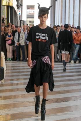 Milan, Milan Men s Fashion Week: Spring Summer 2026 - Men s Fashion, Spring Summer 2026 - Vivienne Westwood fashion show - catwalk in the photo: Model  Copyright: xRiccardoxGIordanox xipa-agency.netx xRiccardoxGiordanox IPA_Agency_IPA59341947
