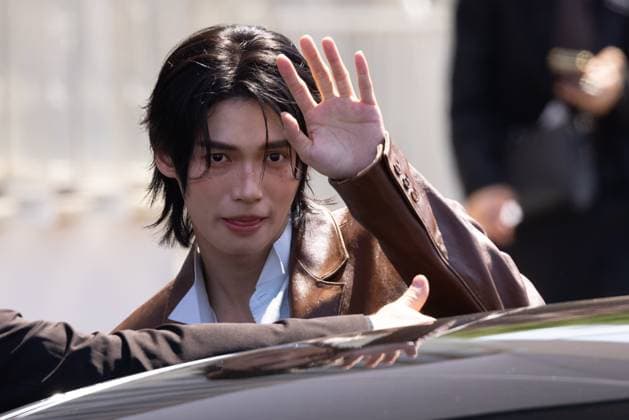 News - Prada - Arrivals - Milan Fashion Week - Menswear Spring Summer 2026 Win Metawin Opas-iamkajorn is seen leaving the Prada fashion show during the Milan Menswear Spring Summer 2026 Fashion Week on June 22, 2025 in Milan, Italy. Photo: Cinzia Camela. MILAN Fondazione Prada Italy Copyright: xCinziaxCamelax xLiveMediax LPN_1933729