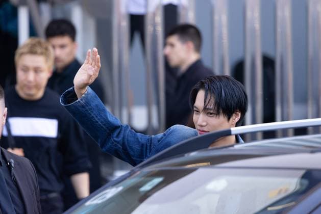 News - Prada - Arrivals - Milan Fashion Week - Menswear Spring Summer 2026 Kai is seen leaving the Prada fashion show during the Milan Menswear Spring Summer 2026 Fashion Week on June 22, 2025 in Milan, Italy. Photo: Cinzia Camela. MILAN Fondazione Prada Italy Copyright: xCinziaxCamelax xLiveMediax LPN_1934023