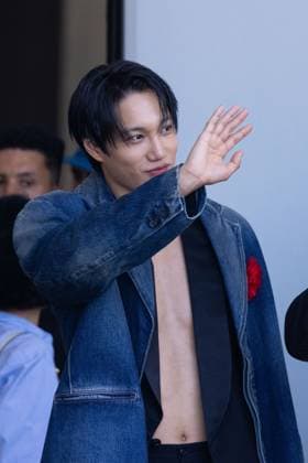 News - Prada - Arrivals - Milan Fashion Week - Menswear Spring Summer 2026 Kai is seen leaving the Prada fashion show during the Milan Menswear Spring Summer 2026 Fashion Week on June 22, 2025 in Milan, Italy. Photo: Cinzia Camela. MILAN Fondazione Prada Italy Copyright: xCinziaxCamelax xLiveMediax LPN_1934045