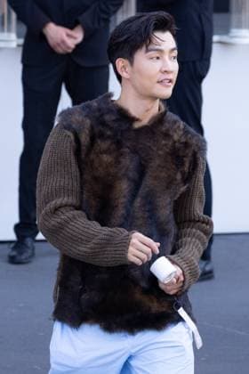 News - Prada - Arrivals - Milan Fashion Week - Menswear Spring Summer 2026 Alvin Chong is seen leaving the Prada fashion show during the Milan Menswear Spring Summer 2026 Fashion Week on June 22, 2025 in Milan, Italy. Photo: Cinzia Camela. MILAN Fondazione Prada Italy Copyright: xCinziaxCamelax xLiveMediax LPN_1934081