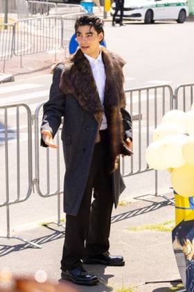 News - Prada - Arrivals - Milan Fashion Week - Menswear Spring Summer 2026 Jacob Rott is seen leaving the Prada fashion show during the Milan Menswear Spring Summer 2026 Fashion Week on June 22, 2025 in Milan, Italy. Photo: Cinzia Camela. MILAN Fondazione Prada Italy Copyright: xCinziaxCamelax xLiveMediax LPN_1934097