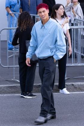 News - Prada - Arrivals - Milan Fashion Week - Menswear Spring Summer 2026 Matteo Sinet is seen leaving the Prada fashion show during the Milan Menswear Spring Summer 2026 Fashion Week on June 22, 2025 in Milan, Italy. Photo: Cinzia Camela. MILAN Fondazione Prada Italy Copyright: xCinziaxCamelax xLiveMediax LPN_1934127