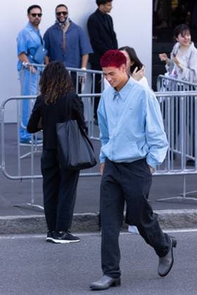 News - Prada - Arrivals - Milan Fashion Week - Menswear Spring Summer 2026 Matteo Sinet is seen leaving the Prada fashion show during the Milan Menswear Spring Summer 2026 Fashion Week on June 22, 2025 in Milan, Italy. Photo: Cinzia Camela. MILAN Fondazione Prada Italy Copyright: xCinziaxCamelax xLiveMediax LPN_1934128