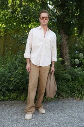Milan, Milan Men s Fashion Week: Spring Summer 2026 - Men s Fashion, Spring Summer 2026 - TOD S presentation - arrivals in the photo: guest  Copyright: xRiccardoxGiordanox xipa-agency.netx xRiccardoxGiordanox IPA_Agency_IPA59358696