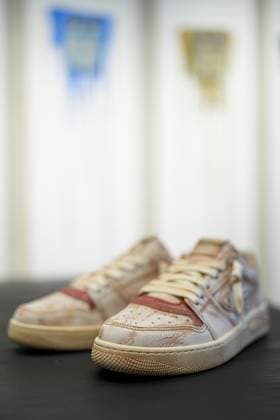 Milan, Italy: Milan, Milan Men s Fashion Week: Spring Summer 2026 - Men s Fashion, Spring Summer 2026 - Enterprise Japan presentation - details in the photo: shoe detail Milan Italy  - ZUMAp169 20250622_zea_p169_610 Copyright: xRiccardoxGiordanox